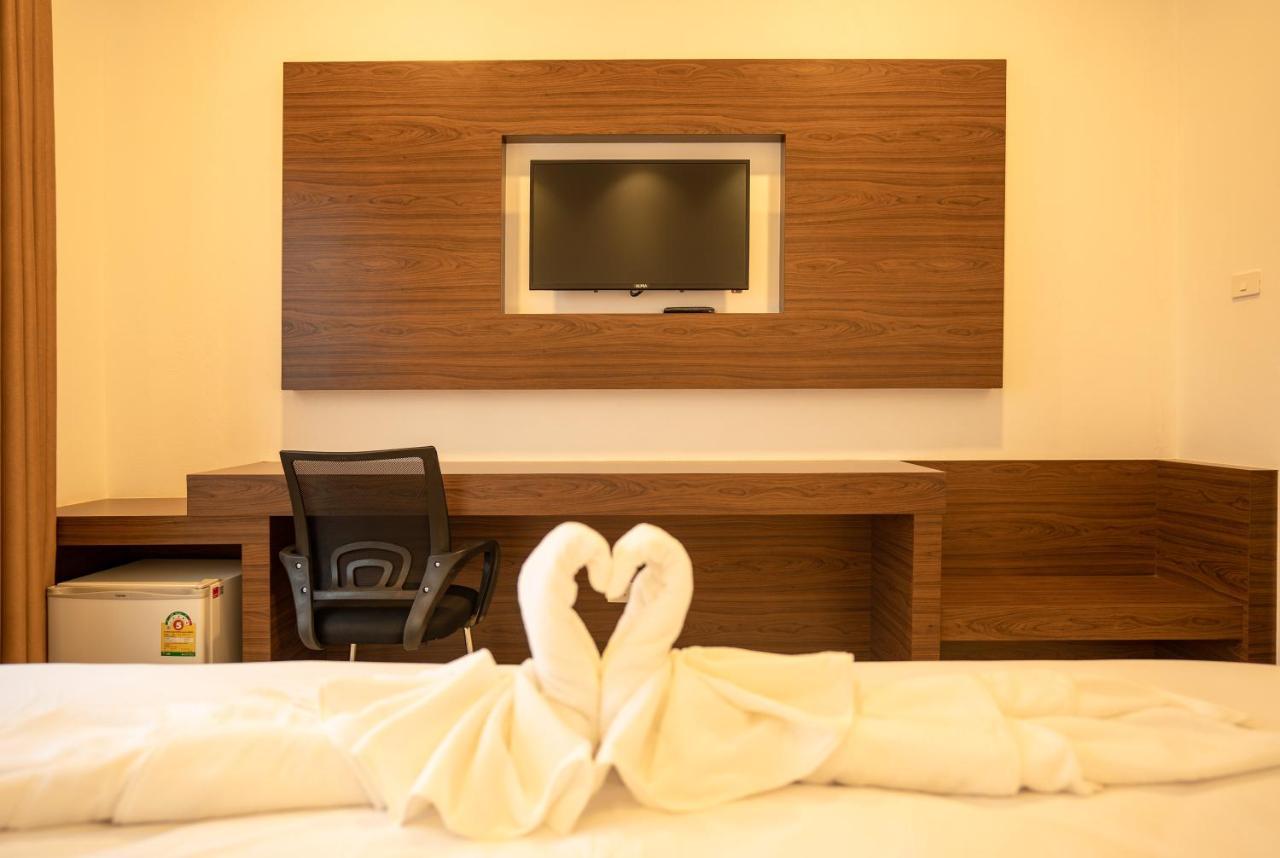 Intouch Riverside Hotel Паксе Екстер'єр фото